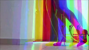 Play Răzbunarea Penectomiei: Spectacol solo îmbrăcat în piele a unei latine sexy