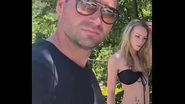 Play Petrecere vara in curte cu niste femei nimfomane dornice de mult sex hardcore