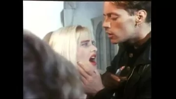 Play Xnxx viol in padure cu o maramuresanca fortaticul sa faca muie