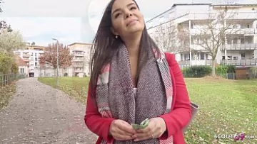 Play Filme xnxx cu politiste din capitala ce fac sex in sectie in baie