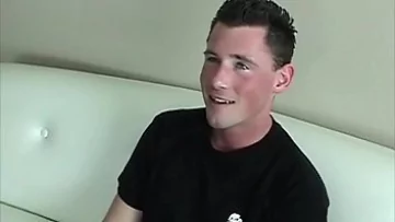 Play Sex anal facut adinc fix in cur cu o fata foarte draguta