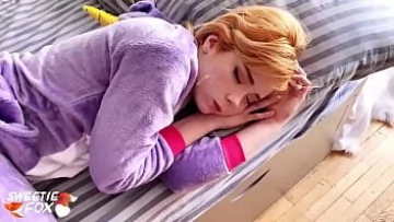 Play Agataticul pe public si dusa la hotel mai mult pentru sex