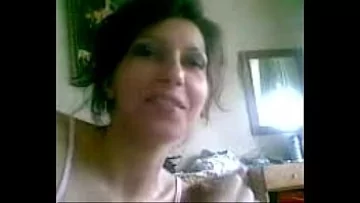Play Romanca filmata de barbat cand face sex cu el super bine
