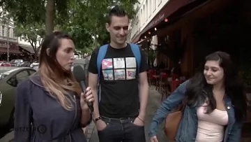 Play Filmultete xnxx rominesti 2018 prietena penetrata la hotel