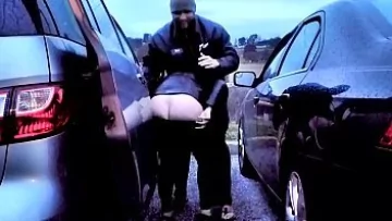 Play Pizdulice care face sex cu cine o doreste xnxx