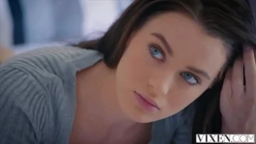 Play Xxx filme sora vine de la scoala si dupa face o partida de futai cu fratele
