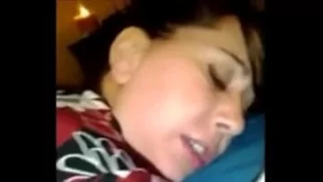 Play Xxx cu o matura din slatina sta pe burta si este fututa in cur