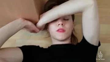 Play Futai cu o bruneta ce este fututa de cumnat futai cu pizde ce sug pula pana la ejaculare