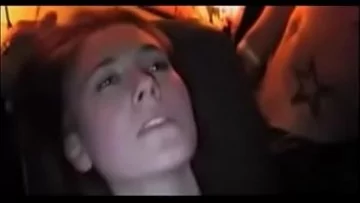Play O romanca beata e fututa de doi barbati care isi introduce pula in ea pe rand